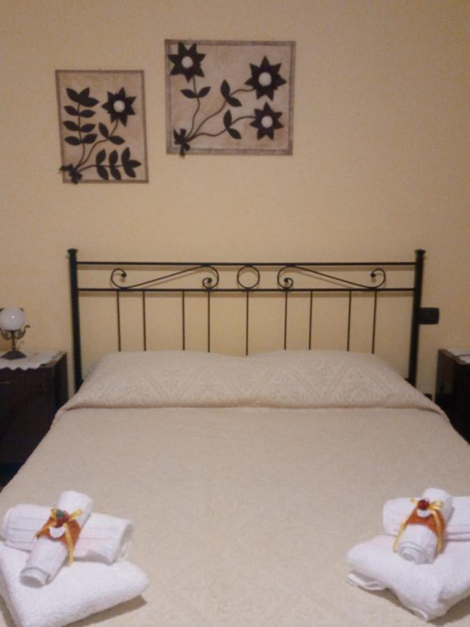L'Agrifoglio Di Emy Bed & Breakfast Guspini Ngoại thất bức ảnh
