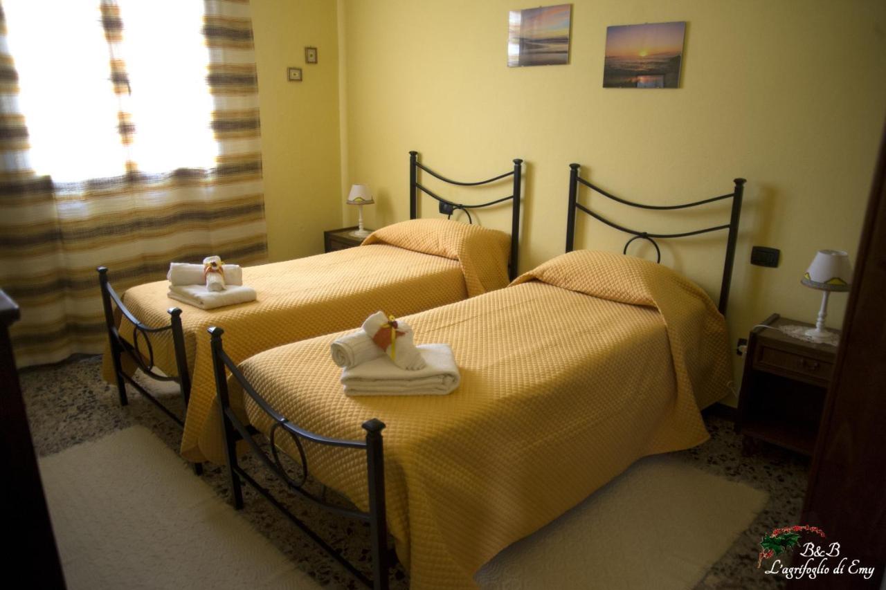 L'Agrifoglio Di Emy Bed & Breakfast Guspini Ngoại thất bức ảnh